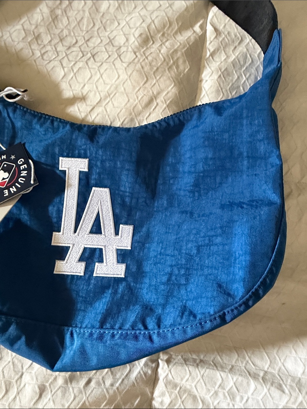 Baggu Medium LA Dodgers Blue Nylon Crescent Bag - Picture 4 of 9